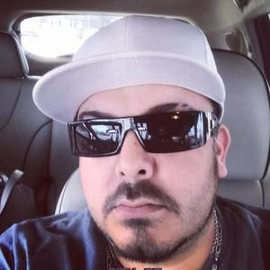 Meet your Posher, Casey